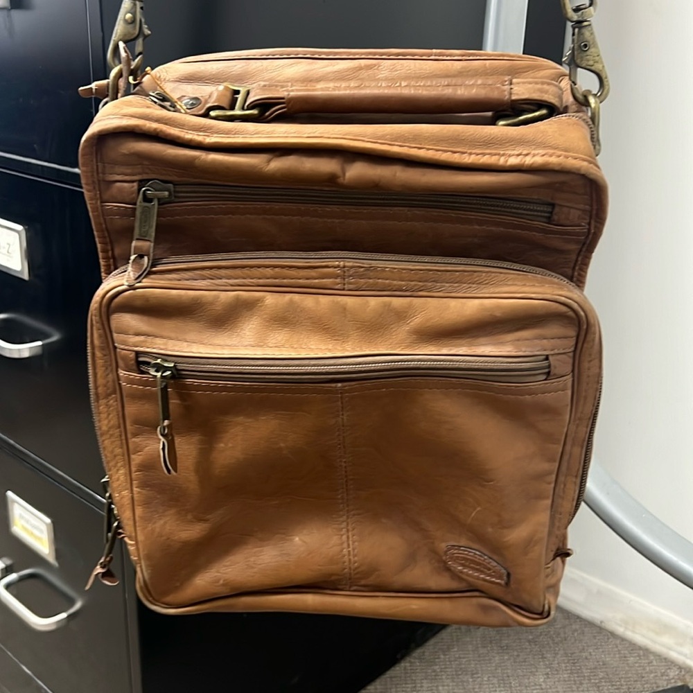 Dilana leather tote bag